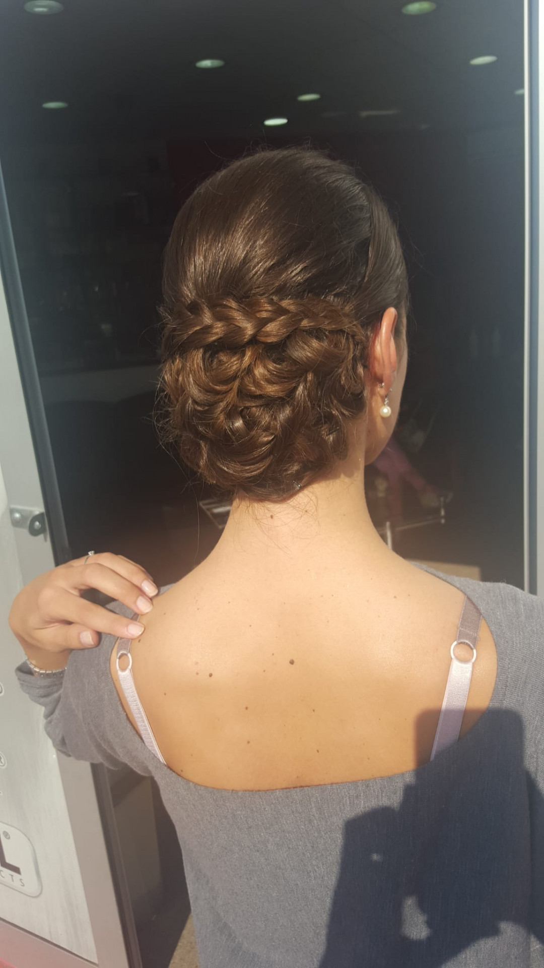 Pro Cut Zemun #beograd Svečane i frizure za svadbu Svečana frizura - složena