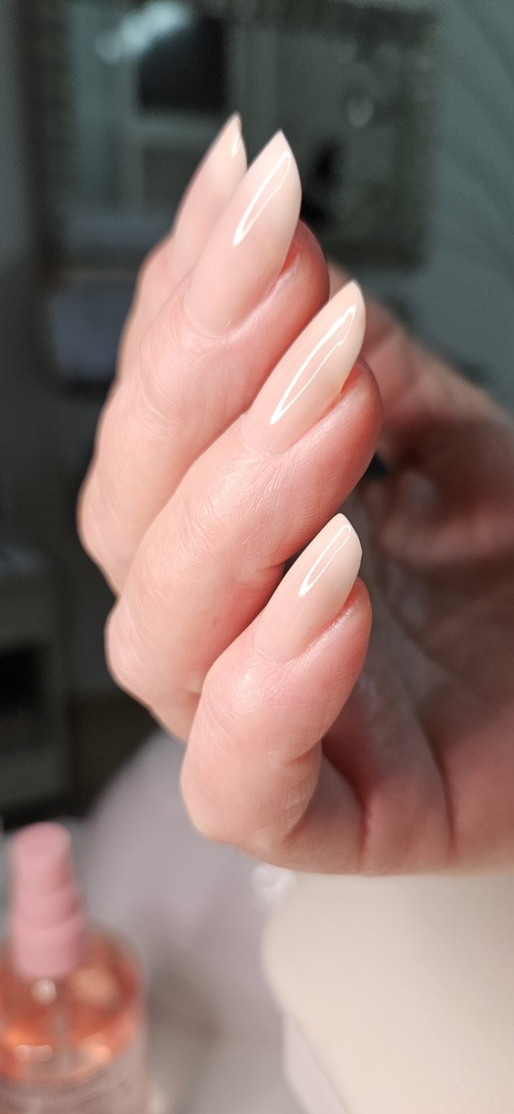 Beauty centar by Alex R #novisad Izlivanje noktiju Izlivanje noktiju - L dužina