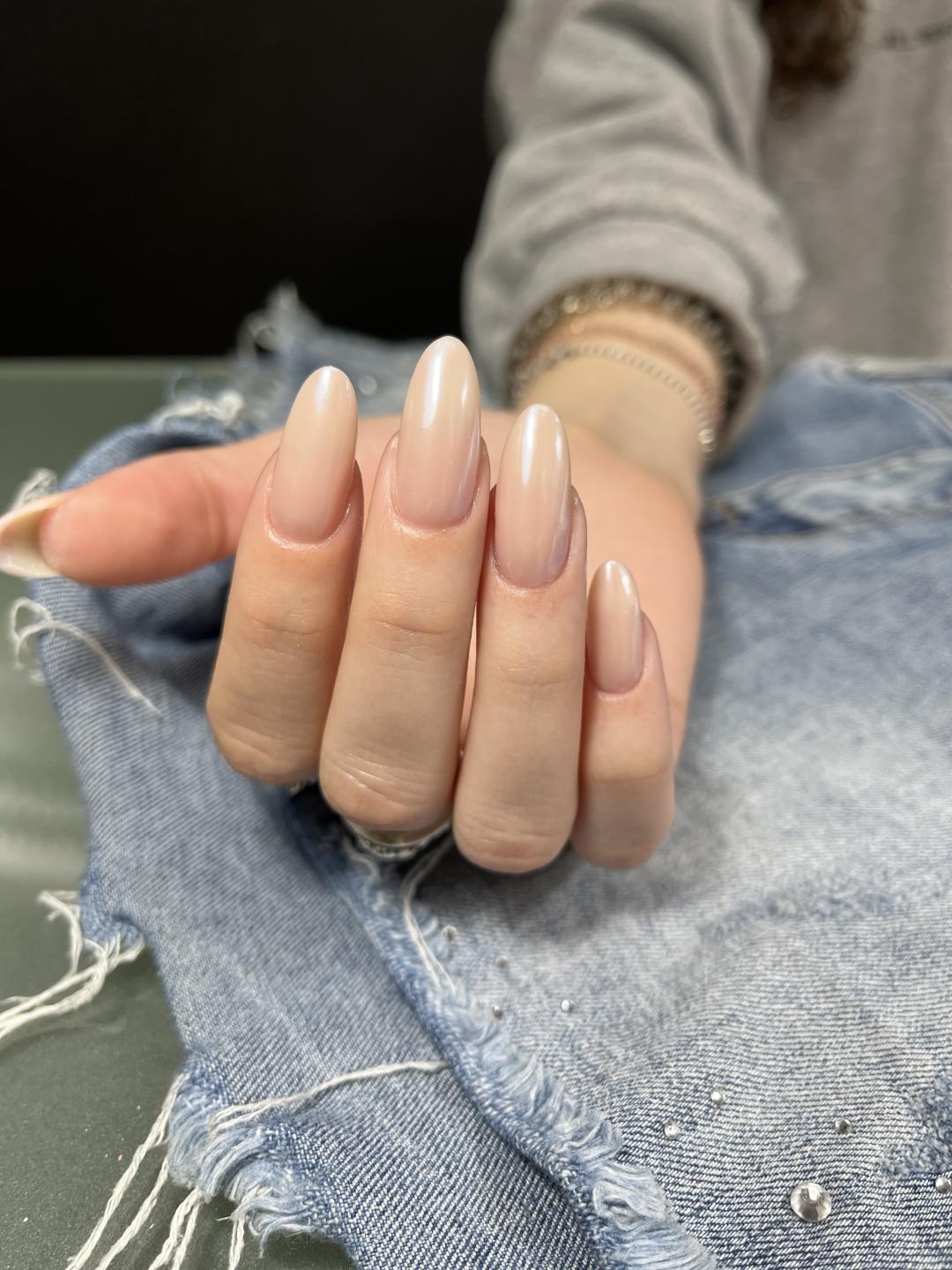 Korekcija noktiju - M dužina - Beauty Code by Nela, Novi Sad Korekcija noktiju Nokti Korekcija noktiju, Novi Sad, Telep, Adice, Bistrica