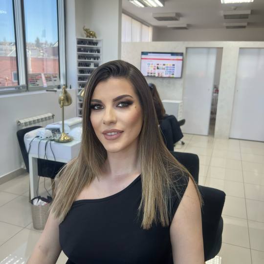 GM Beauty studio #beograd Devojci smo radili profesionalno šminkanje sa trepavicama🤩Koristili sm