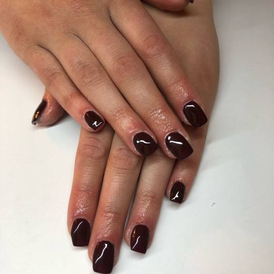 Mademoiselle Beauty #beograd Izlivanje noktiju Izlivanje noktiju gelom - S dužina
