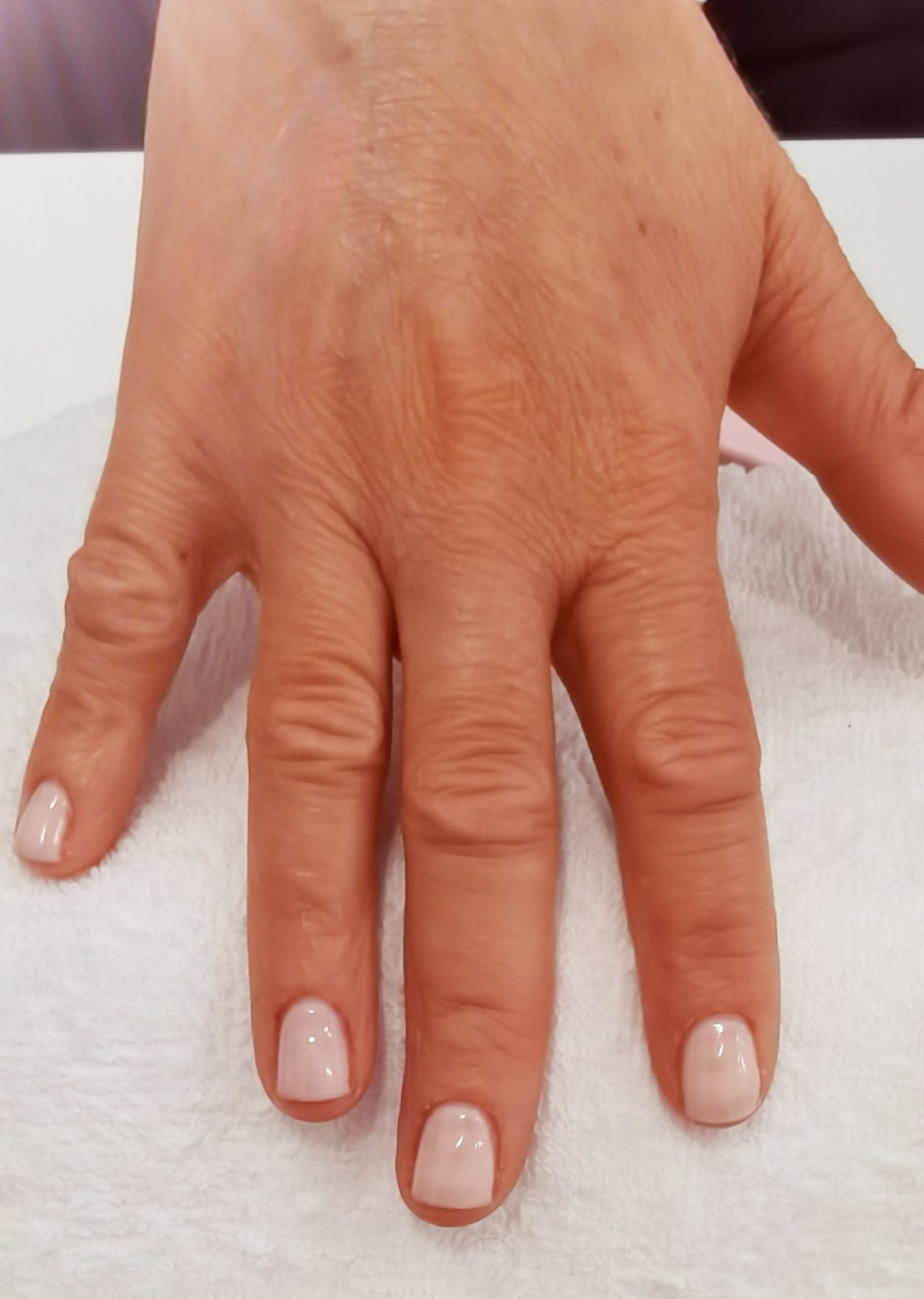 Wellness centar Be healthy Be happy #novisad Gel lak Gel lak - ruke