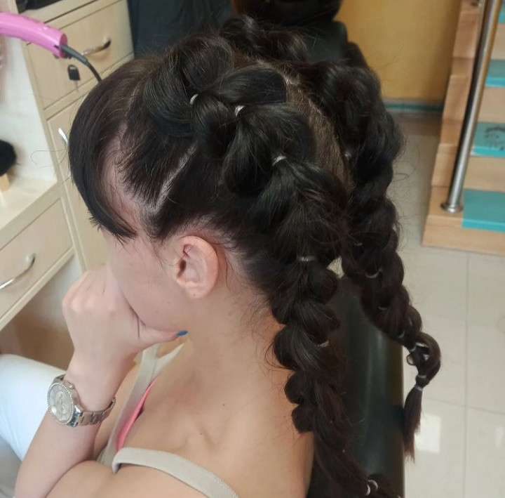 Be Betty #novisad Pletenice, kike, punđe Obrnuta pletenica(boxer)-jedna