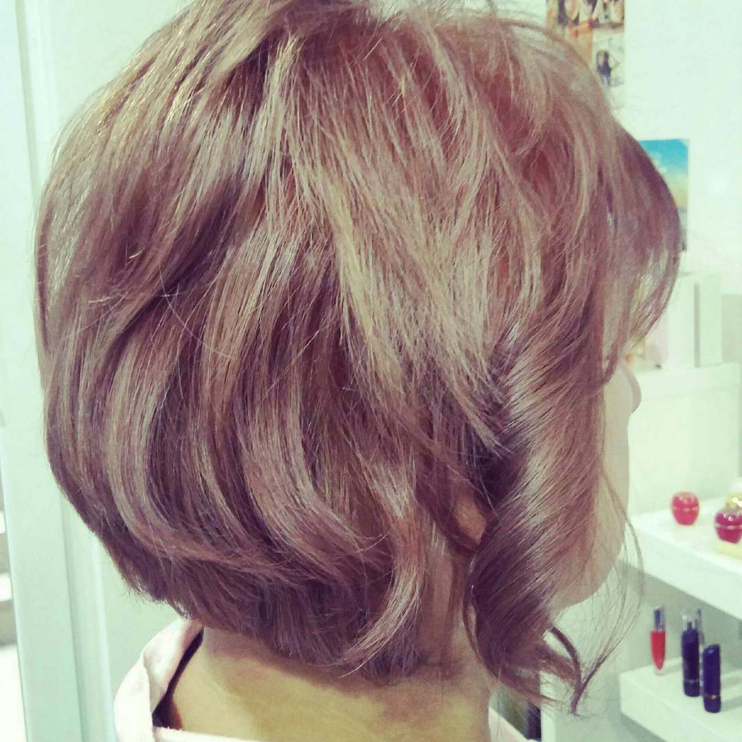 Pour Elle studio #beograd Farbanje kose Farbanje cele dužine - kosa srednje dužine