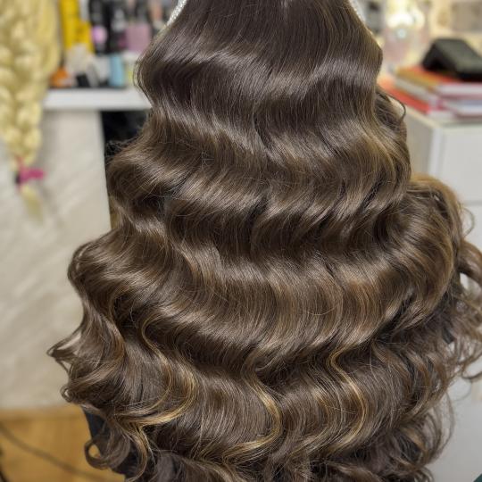 Golden beauty by Mimi #nis Uvijanje, lokne i talasi Talasi na presu - duga kosa