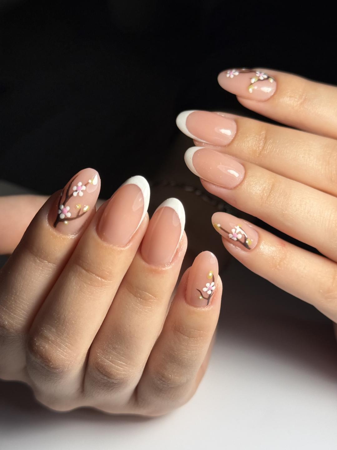 Korekcija noktiju - M dužina - The Maya, Beograd Korekcija noktiju Nokti Korekcija noktiju, Beograd, Zemun Gornji grad, Zemun polje, Altina, Galenika, Batajnica