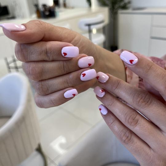 Glo #beograd Gel lak Manikir + gel lak