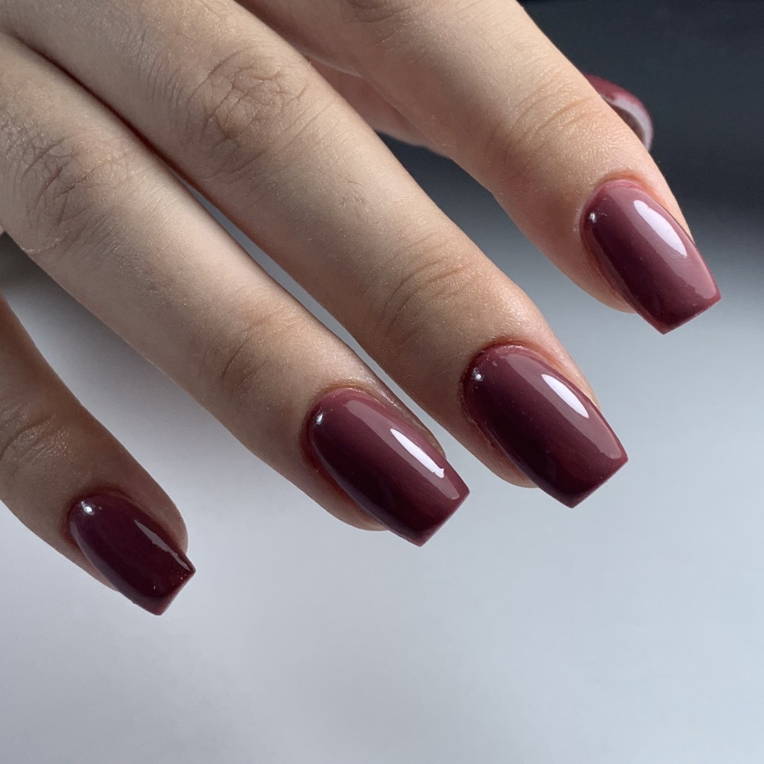 Studio S-beauty concept #beograd Korekcija noktiju Korekcija noktiju - M dužina salonski rad