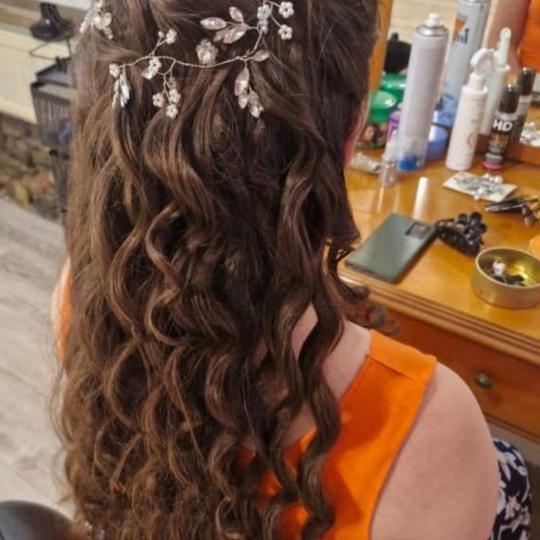 Beauty by Gordana 014 #beograd Svečane i frizure za svadbu Svečana frizura