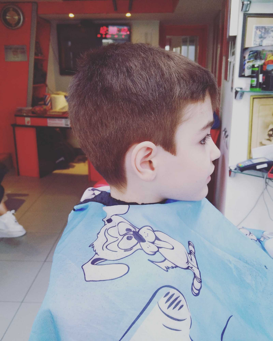 Bibbis Hair studio & Barber #beograd Muško šišanje Muško šišanje makazama i mašinicom