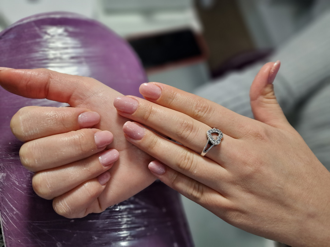 Ojačavanje prirodnih noktiju gelom - Princess beauty, Niš Gel lak Nokti Gel lak, Niš, Palilula