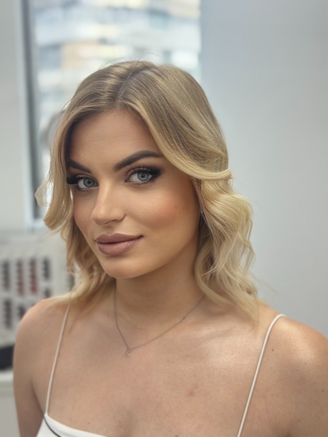 GM Beauty studio #beograd Make-up / šminkanje Profesionalno šminkanje + veštačke trepavice