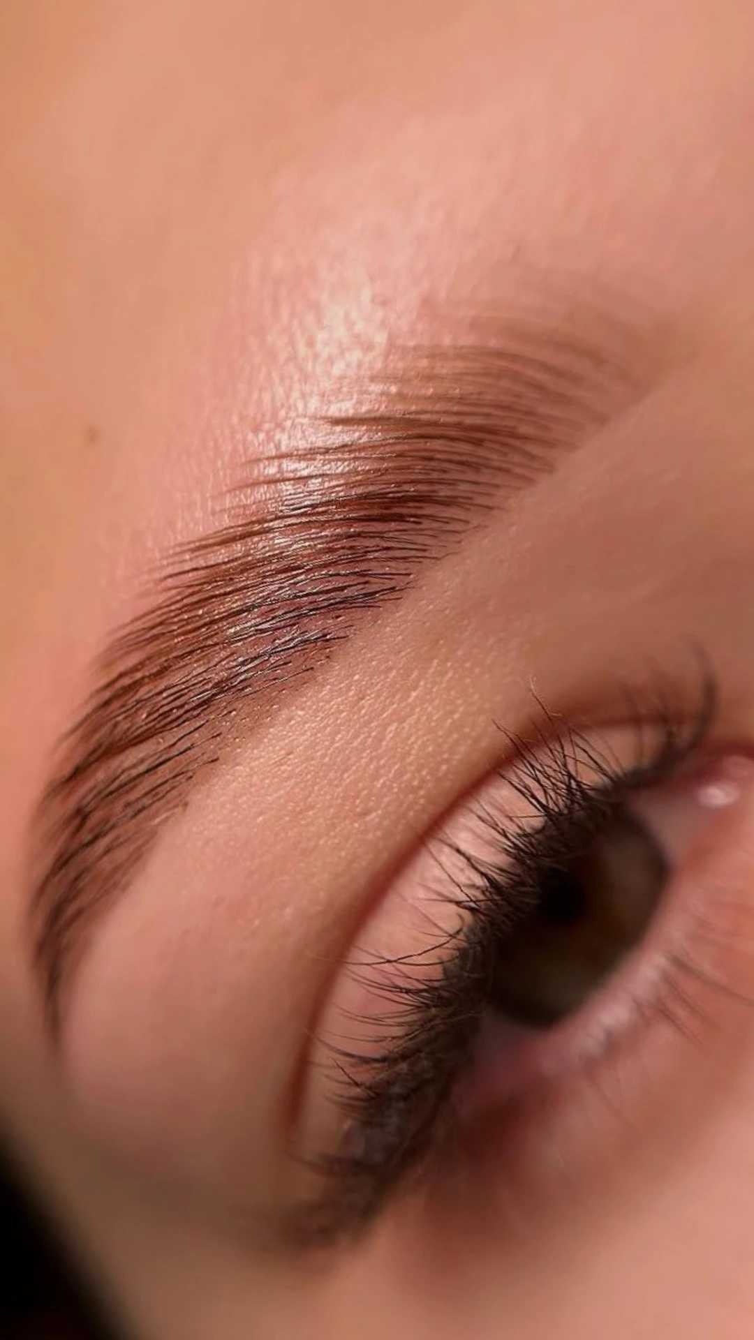 AmiSo Beauty Studio #novisad Obrve Brow lift