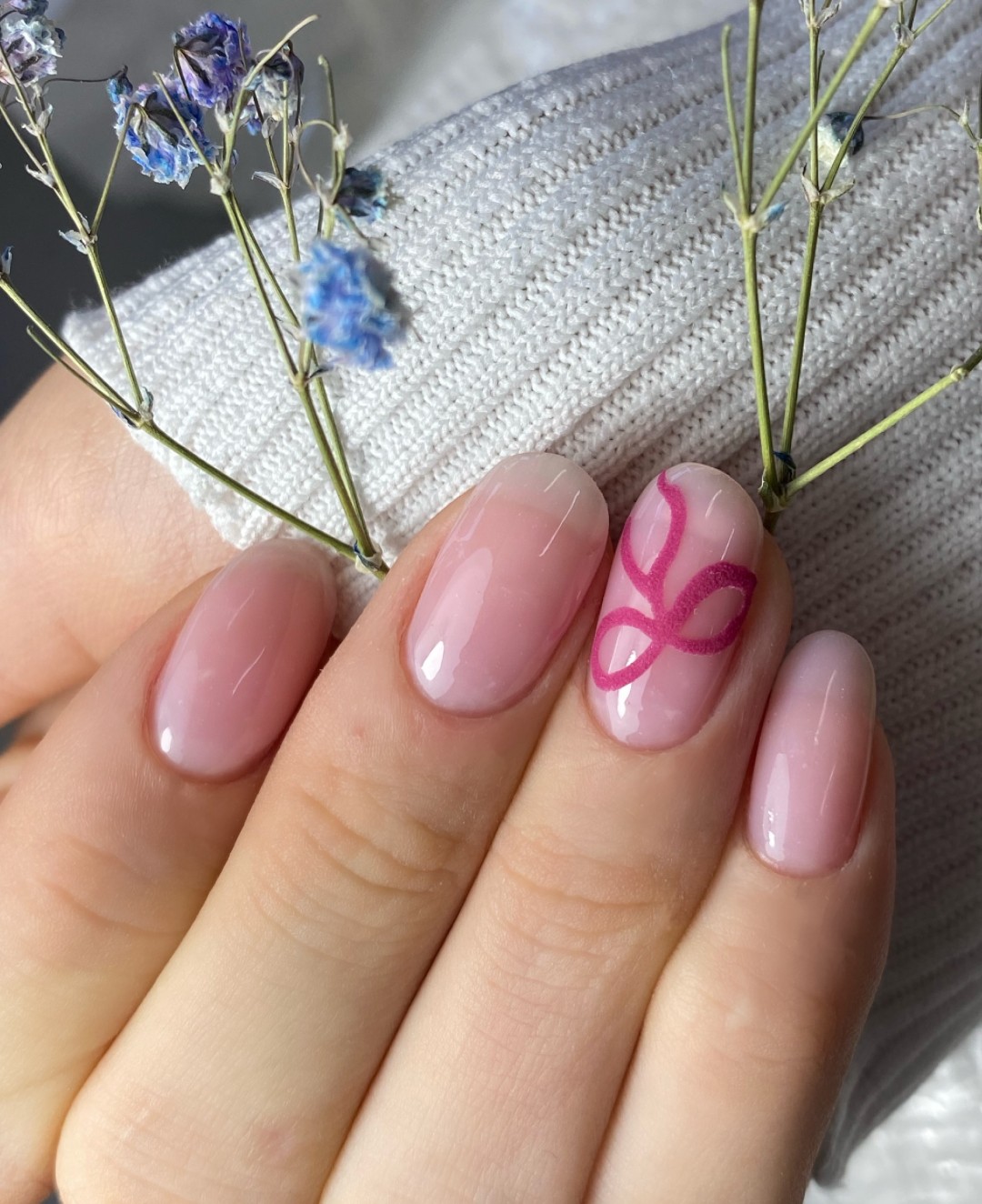 Frančeska beauty studio #novisad Ojačavanje noktiju Ojačavanje noktiju ruber bazom