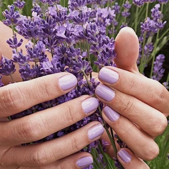Hill Beauty Centar #beograd Korekcija noktiju Korekcija gel laka