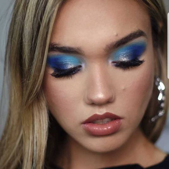 Sensus #beograd Make-up / šminkanje Profesionalno šminkanje + veštačke trepavice