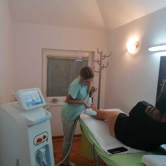 Studio joge i lepote Jelena Bilcar #beograd Laserska epilacija Laserska epilacija potkolenica - za d