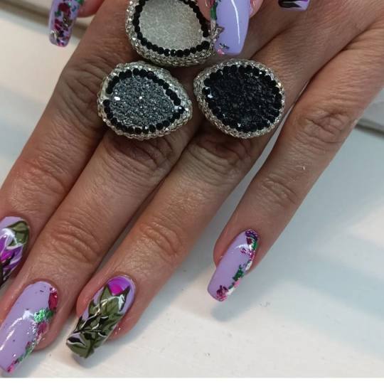 Nail Studio MPN #beograd Izlivanje noktiju Izlivanje noktiju gelom - S / M / L dužina Slozeniji diz