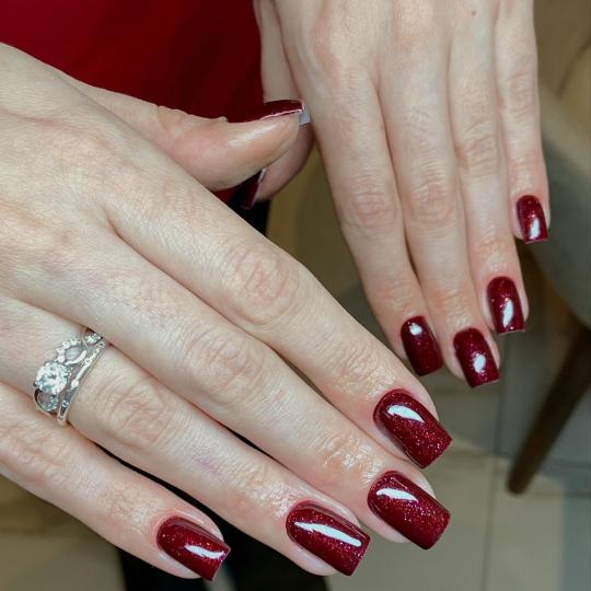 Elle beauty center #novisad Izlivanje noktiju Korekcija izlivanja noktiju gelom - M dužina