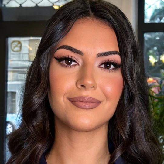Esthetique Privé #beograd Make-up / šminkanje Profesionalno šminkanje + veštačke trepavice - ve
