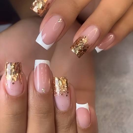 Esthetique Privé #beograd Izlivanje noktiju Izlivanje noktiju gelom - L dužina