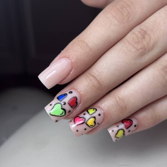 Ena beauty studio #nis Korekcija noktiju Korekcija L duzine