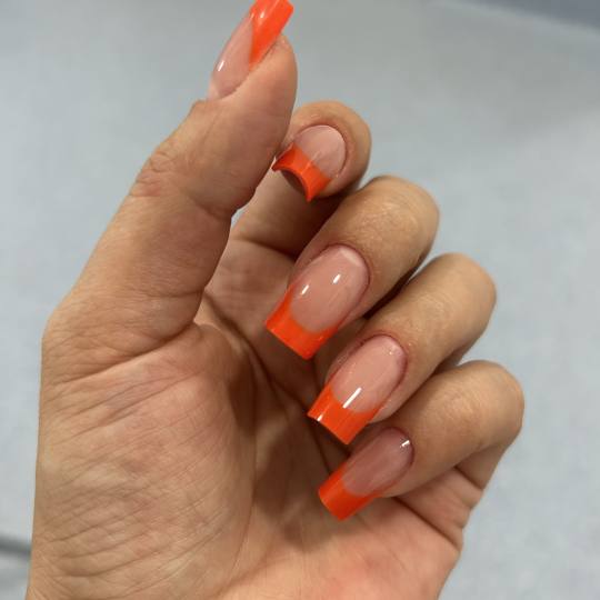 Nail Bar #novisad Izlivanje noktiju Izlivanje noktiju gelom - M dužina