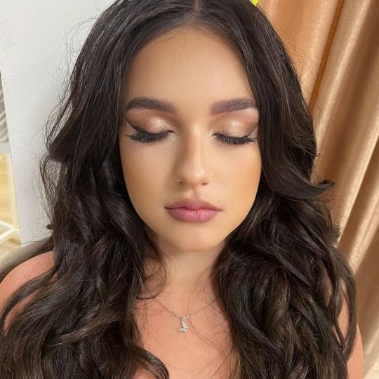 Zen B #beograd Make-up / šminkanje Profesionalno šminkanje - svečana šminka