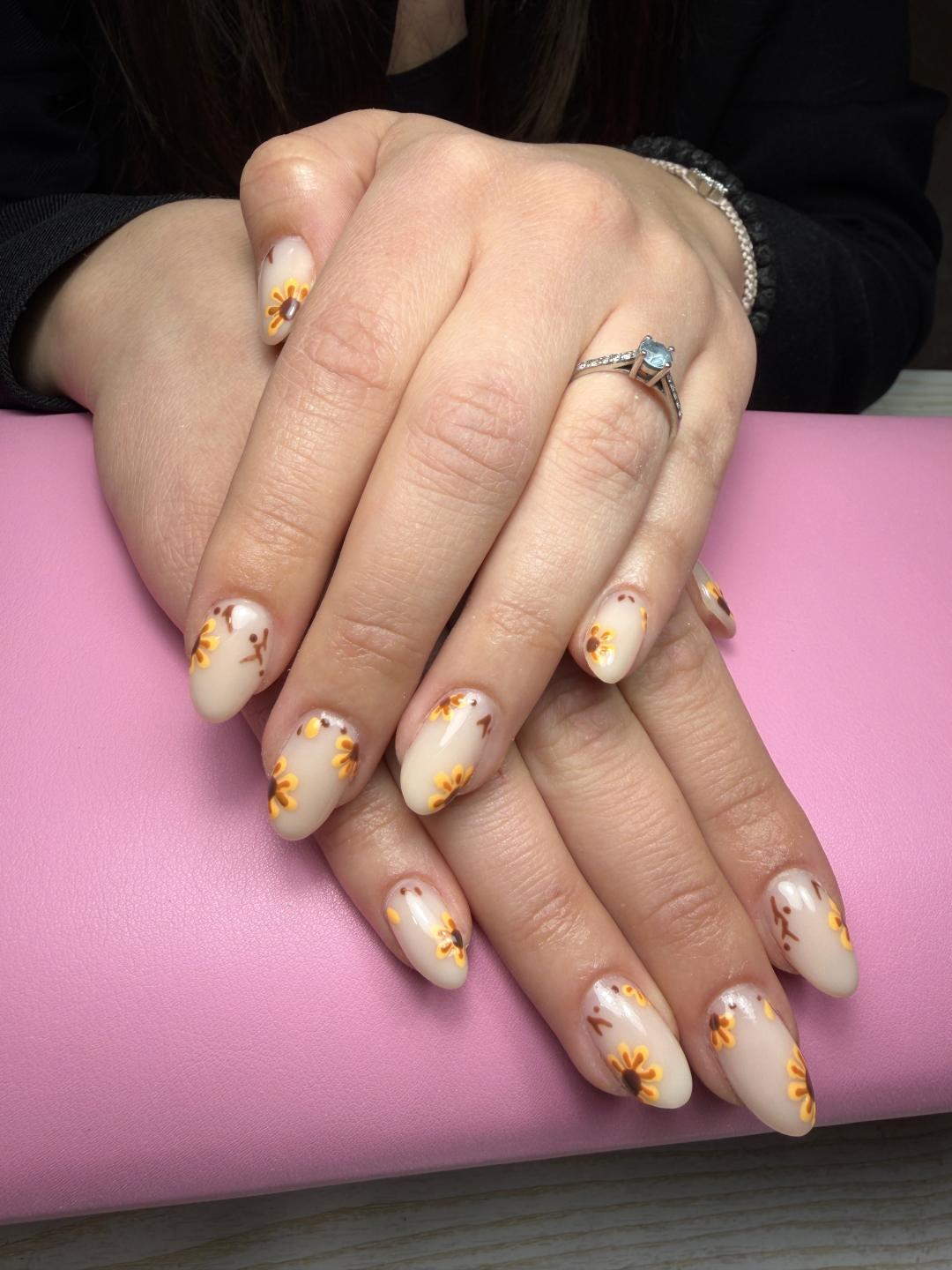 Korekcija izlivanja noktiju gelom - M dužina - Beauty room Zvezdara, Beograd Izlivanje noktiju Nokti Izlivanje noktiju, Beograd, Zvezdara