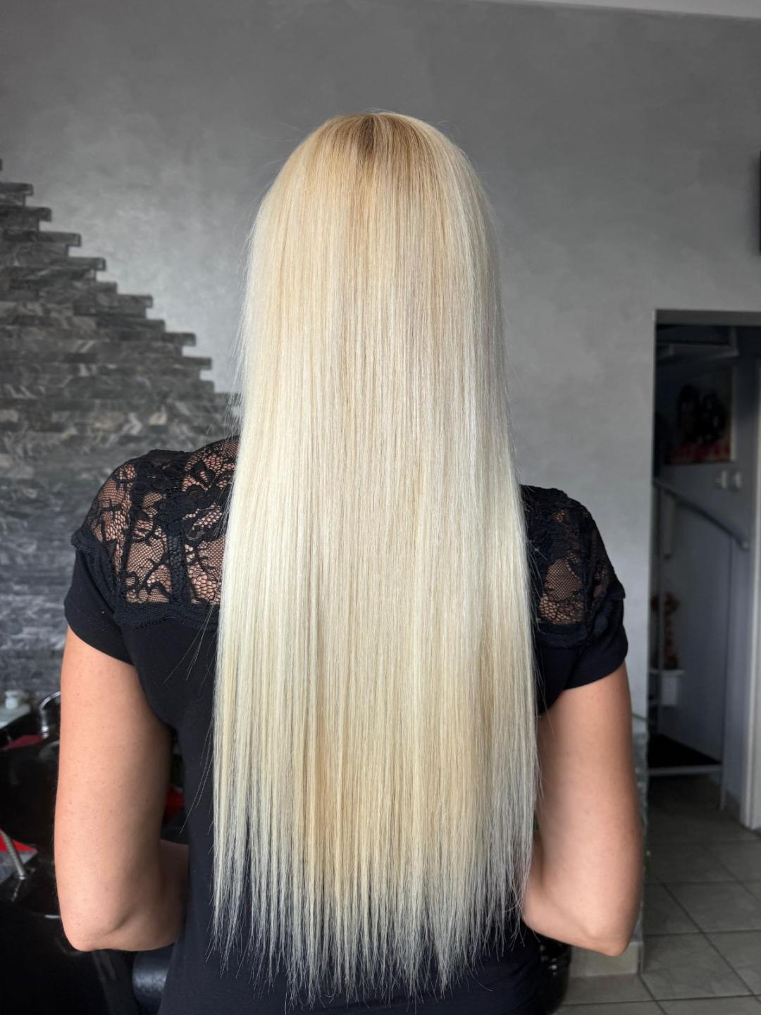 Nadogradnja kose - 100 pramenova (dužina 60cm) - Astradas 2, Beograd Nadogradnja kose Frizerski saloni Nadogradnja kose, Beograd, Novi Beograd blokovi, Belville, Savski kej