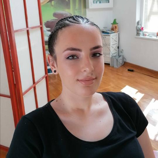 Studio joge i lepote Jelena Bilcar #beograd Make-up / šminkanje Profesionalno šminkanje - za matur