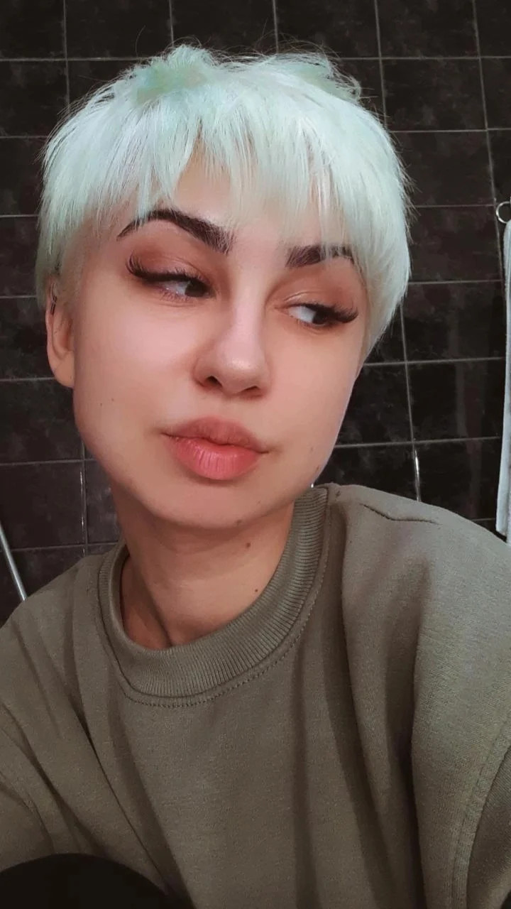 Albina Unisex Studio Lepote #temerin Nadogradnja trepavica Nadogradnja volumenskih trepavica 3D + oblikovanje obrva GRATIS