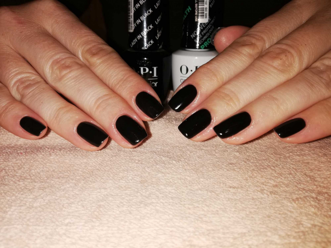 Kapriz #beograd Manikir Manikir + OPI gel lak
