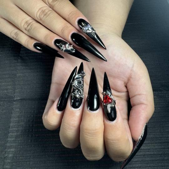 Aden Exclusive Beauty #beograd Izlivanje noktiju Izlivanje noktiju gelom - šablon 7