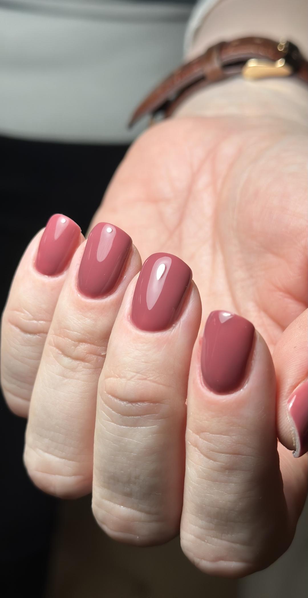 Manikir + gel lak - S dužina - Lui beauty concept, Beograd Manikir Nokti Manikir, Beograd, Banovo brdo