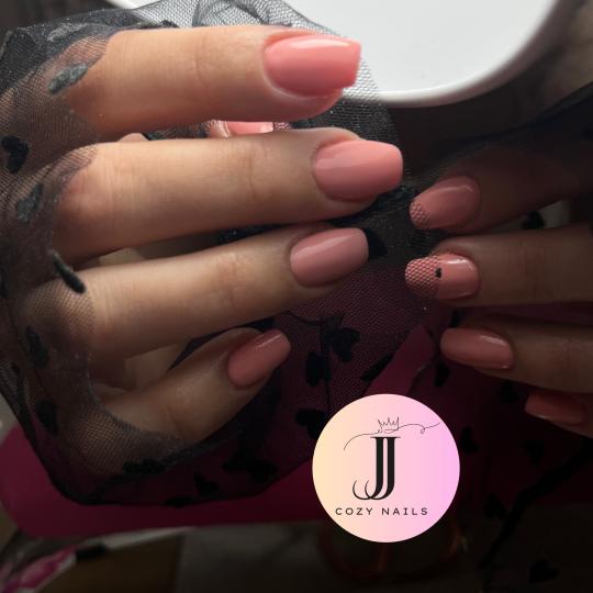 Atelier Kat #beograd Korekcija noktiju Korekcija noktiju - S dužina