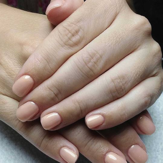 Headroom #beograd KOMBINOVANI MANIKIR + GEL LAK