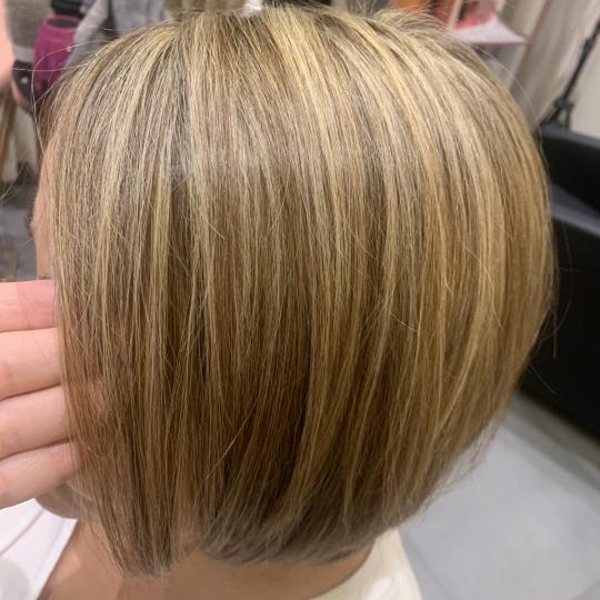 Beauty Industry Women1 #beograd Pramenovi Pramenovi / Balayage / Ombre + feniranje - kosa srednje du