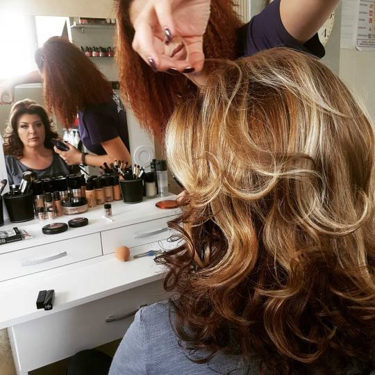 Bibi beauty centar #beograd Pramenovi Pramenovi na foliju u 1 / 2 boje / blanšem + preliv - kosa sr