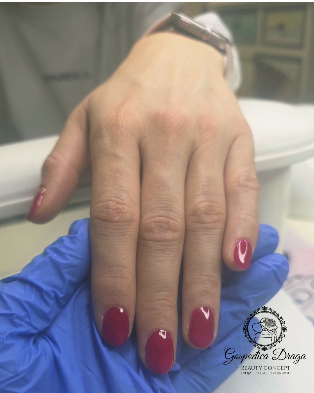 Gospođica Draga #novisad Ojačavanje noktiju Ojačavanje noktiju rubber bazom