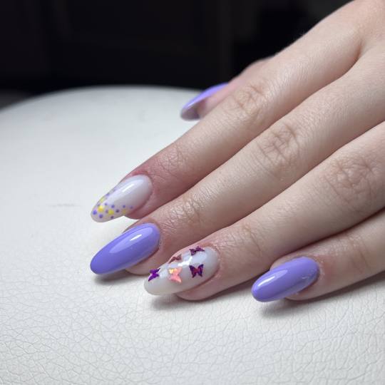 Ena beauty studio #nis Izlivanje noktiju Izlivanje noktiju gelom - L dužina