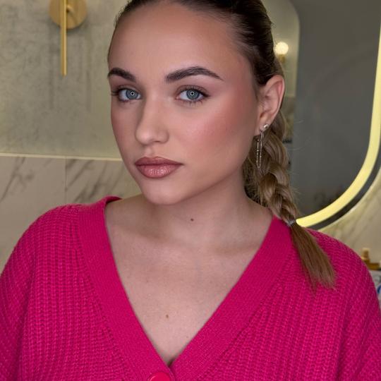Ivana Vit #beograd Make-up / šminkanje Profesionalno šminkanje - dnevna šminka “No makeup” ma