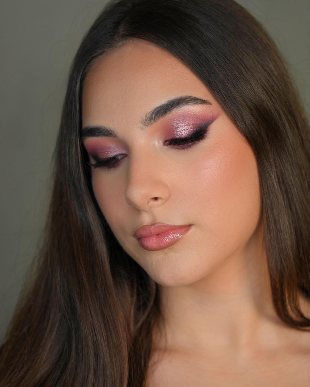 Profesionalno šminkanje - glam šminka - Ivana Vit, Beograd Make-up / šminkanje Lice Make-up / šminkanje, Beograd, Zvezdara