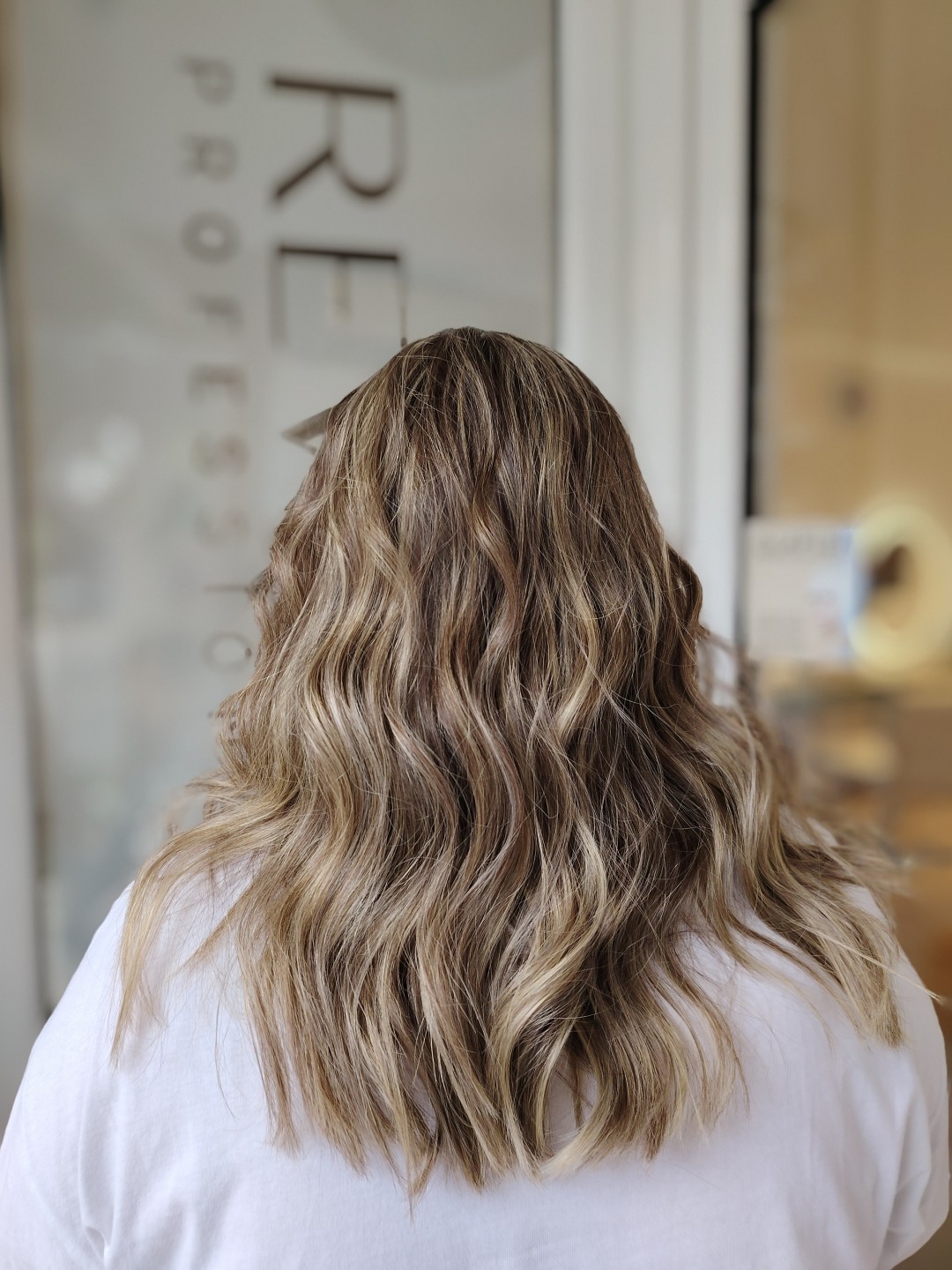 Balayage - duga kosa - Mstyle3, Beograd Ombre, sombre, balayage Frizerski saloni Ombre, sombre, balayage, Beograd, Zemun Centar