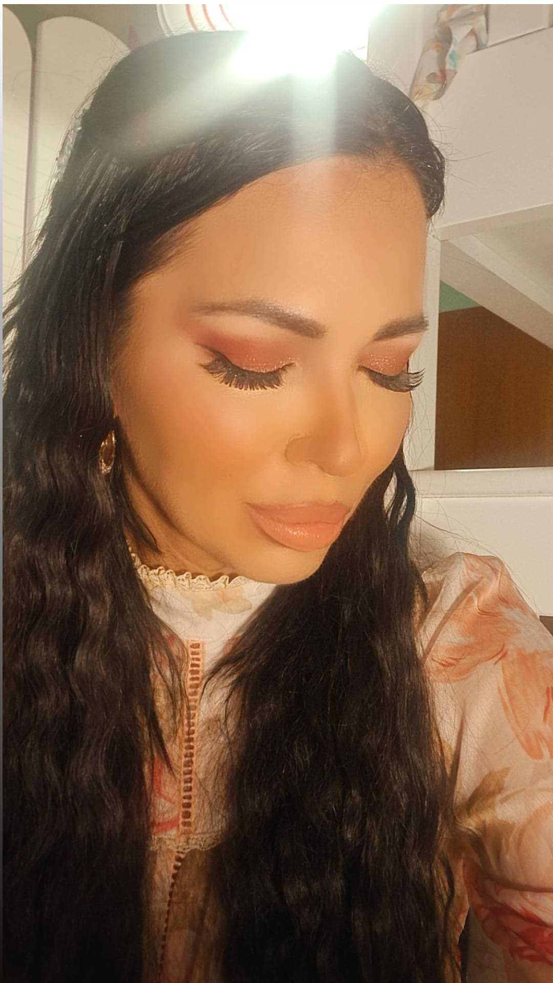 Bibi beauty centar #beograd Make-up / šminkanje Profesionalno šminkanje + feniranje ravno