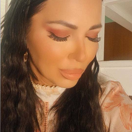 Bibi beauty centar #beograd Make-up / šminkanje Profesionalno šminkanje + feniranje ravno makeup a
