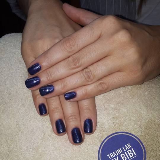 Bibi beauty centar #beograd Manikir Gel lak - ruke trajni lak  by BiBi