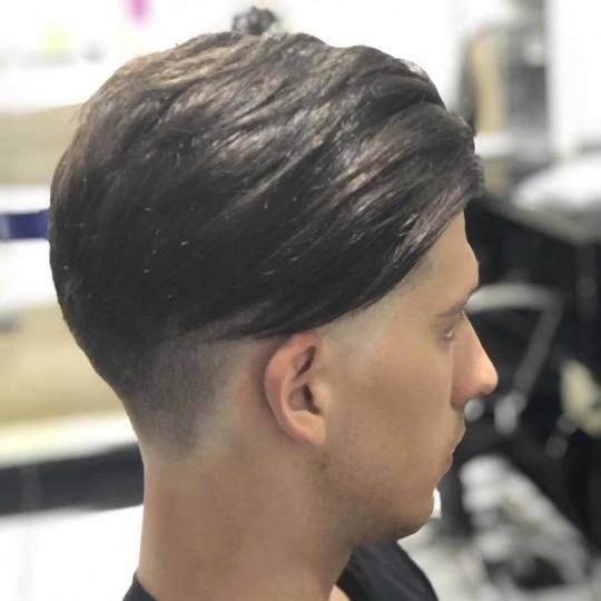 Headroom #beograd Muško šišanje Muško šišanje makazama + mašinicom ✂ Nikola