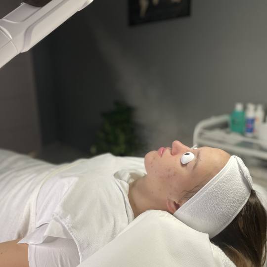 Monika Barta Cosmetics #novisad Tretman lica Higijensko čišćenje lica + ampula