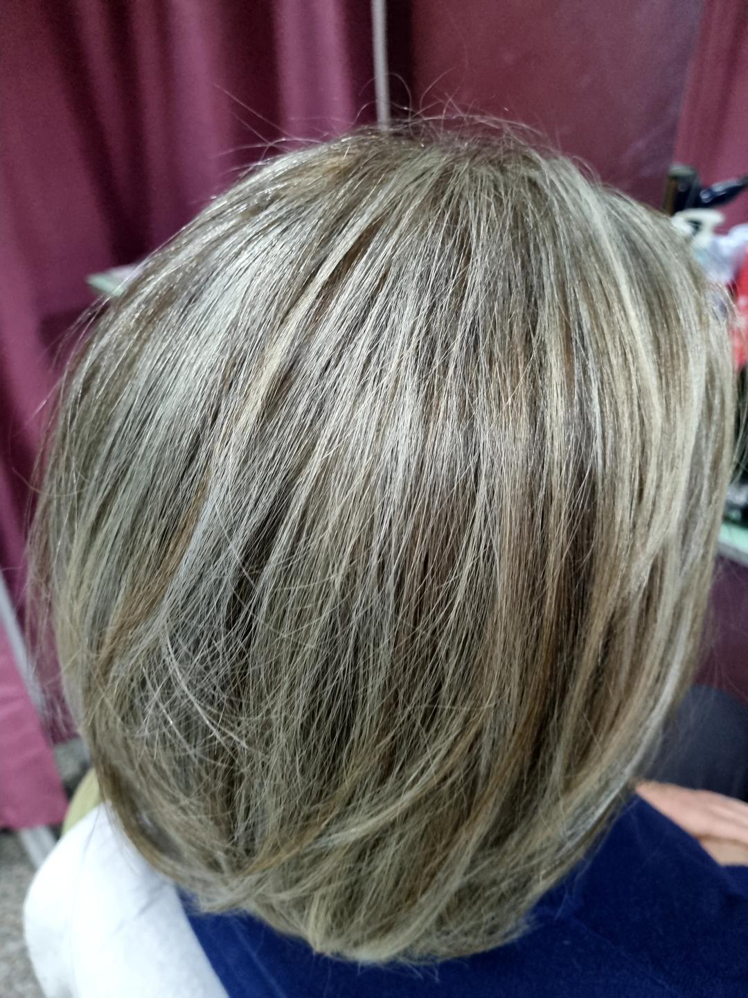 Studio M&J #beograd Pramenovi Pramenovi na foliju - kosa srednje dužine